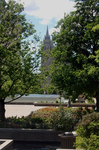 [sltemple512.jpg]
