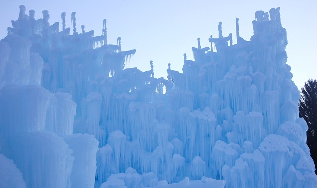 [icecastle22.jpg]
