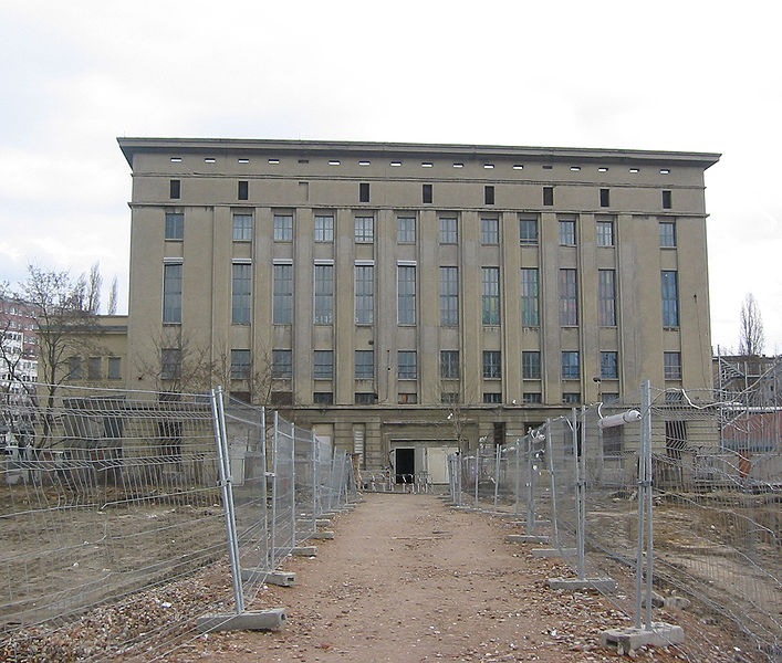 [Berghain[2].jpg]