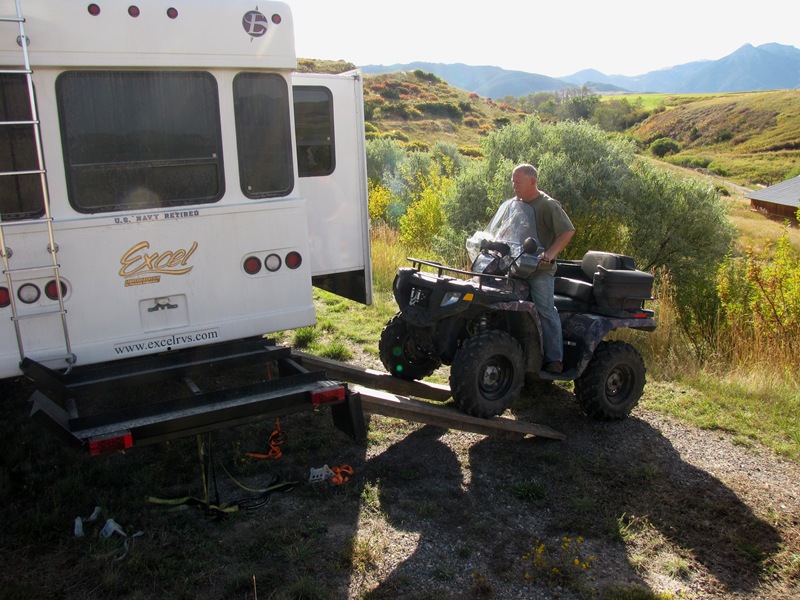 [Rollie loading the 4 wheeler[2].jpg]