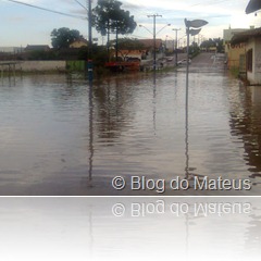Alagamento das ruas na Avenida Brasil em Lages, Santa Catarina Alagamento das ruas na Avenida Brasil em Lages, Santa Catarina