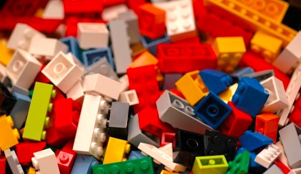 [lego-blocks[2].jpg]
