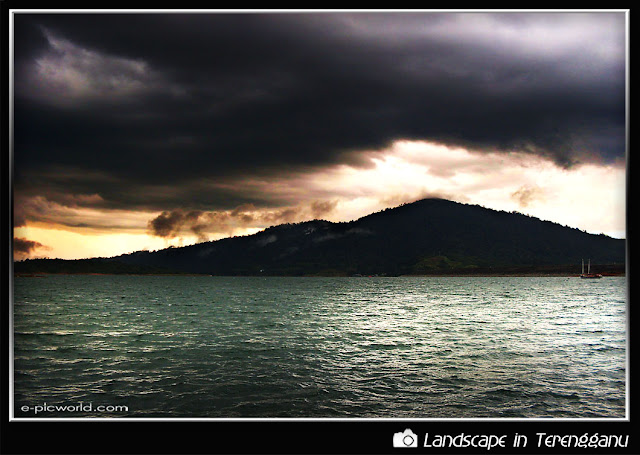 kenyir lake picture