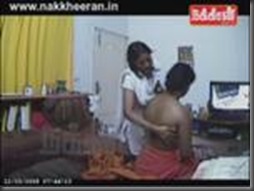 2Ranjitha was giving oil massage to nithyananda