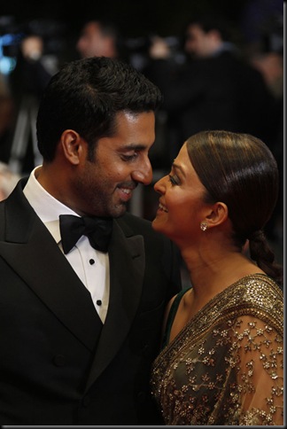 ash-abhi-vikram-promotes-raavan-cannes31 ash-abhi-vikram-promotes-raavan-cannes31