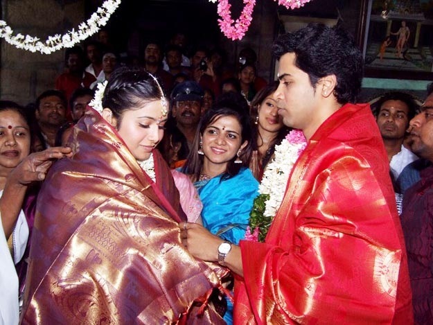 [sangeetha-krish-marriage-wedding-reception-stills-28[4].jpg]