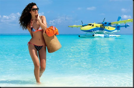 Kingfisher-swimsuit-Calendar-20101