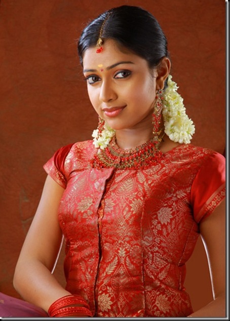 amala_paul_actress_20101123_2002441884