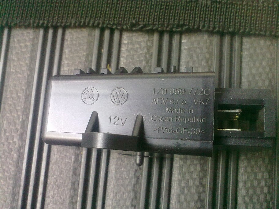 [Зображення: 13102010013.jpg]