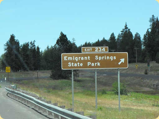 Drive to Emigrant Springs State Park, OR 369