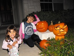 [Halloween 2009 004[2].jpg]