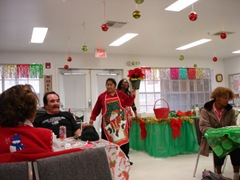 [Mom's Christmas 2009 021[2].jpg]