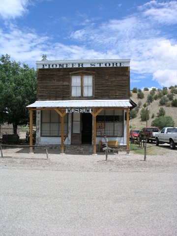 [P7045475[2].jpg]