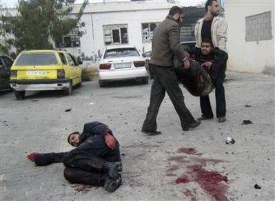 [2008_12_27t112440_450x329_us_palestinians_israel_violence[6].jpg]