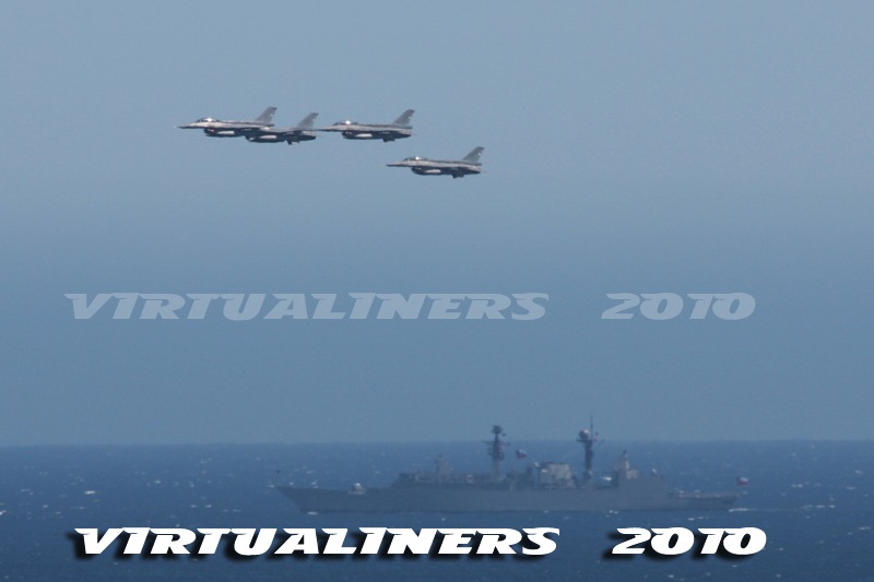 [Rev_Naval_Bicentenario_0020[2].jpg]