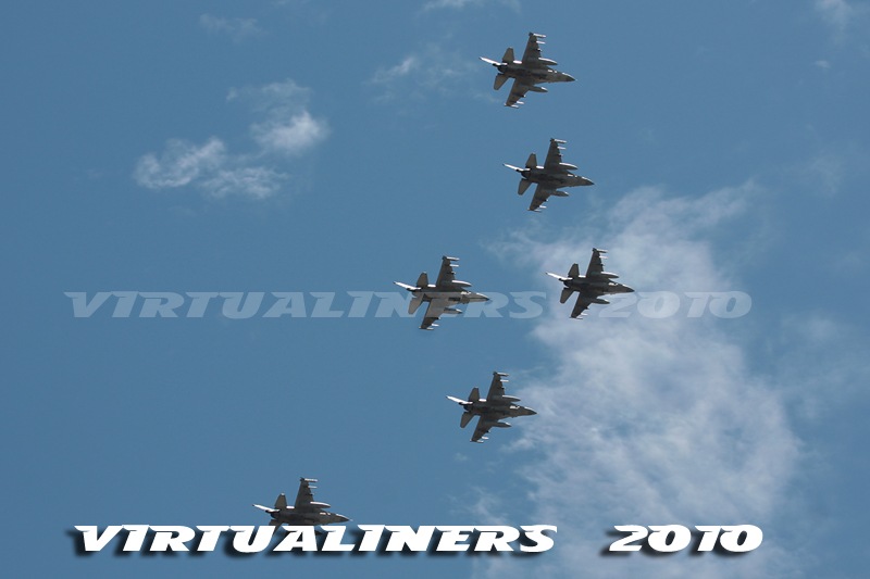 [Rev_Naval_Bicentenario_0103[2].jpg]
