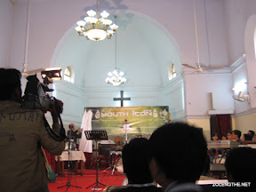 Rev. Letlal Haokip inaugurating the function