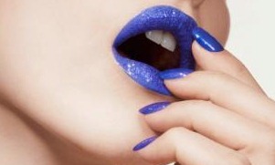 [Blue-Lips-lips-10433608-320-201 - copia[9].jpg]