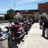 Motorradschlange bei der Einreise nach Bolivien