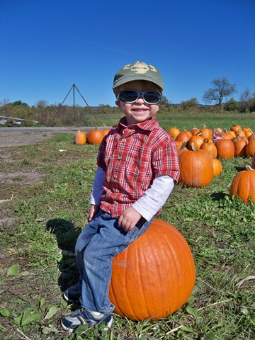 [fall 2010 014[2].jpg]