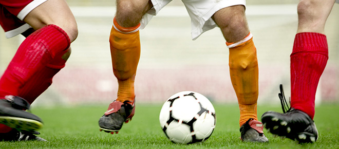 Joacă fotbal ca să fii în formă!
