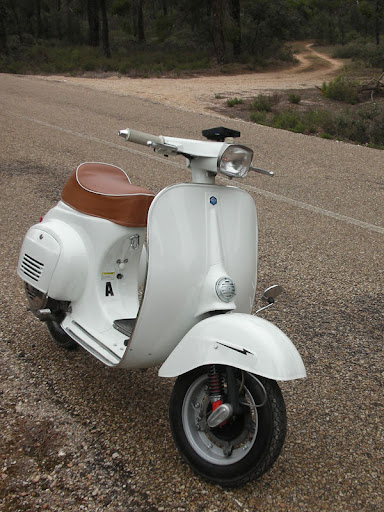 Vespa-3.jpg