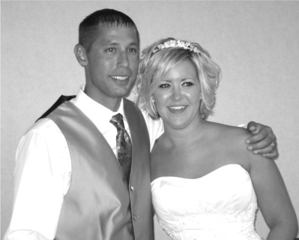[Wedding...TheBrideandGroom2.jpg]
