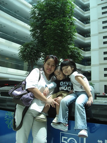 [0022.jpg]