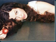 Alanis Morissette 1024x768 desktop wallpaper
