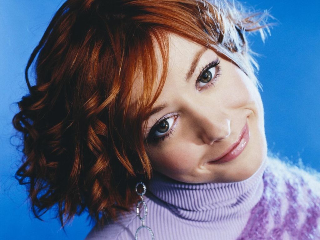[Alyson Hannigan 8 1024x768 [2].jpg]