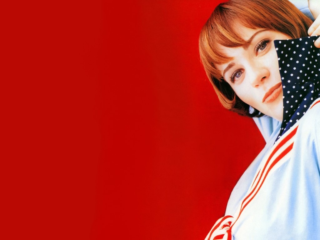 [Zooey Deschanel 22 1024x768 Desktop Stars Wallpapers[2].jpg]