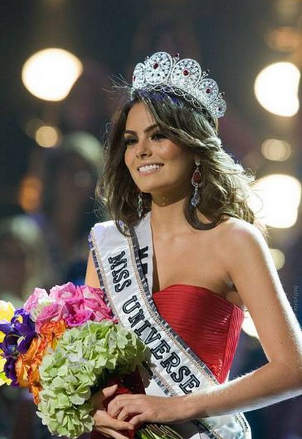 [Miss Universe 2010 Stefanía Fernández 1[18].jpg]