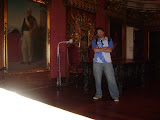 Eu na sala d'O Lustre