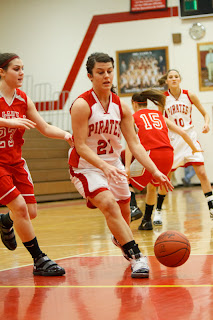 Sarah Stratton in the lane vs CG