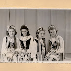 458203392.jpg