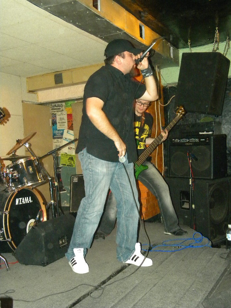 [0_20071_167f6bbe_orig[2].jpg]