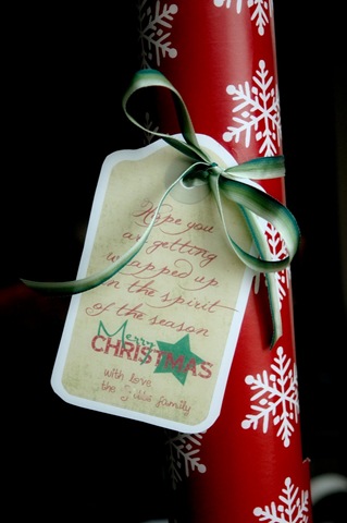 [wrappingpaper2.jpg]