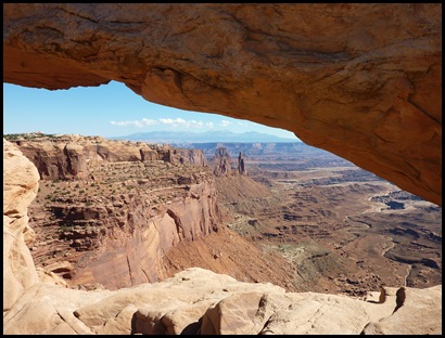 Canyonlands Nat'l Park Mesa Arch 1