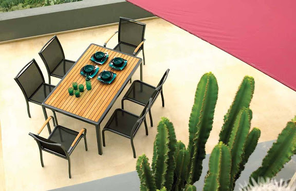 Home Furniture of Outdoor Table with matching chairs