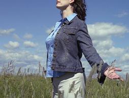 [woman[2].jpg]