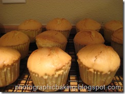 Cooling cupcakes Cooling cupcakes