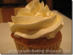 Iced cupcake Iced cupcake