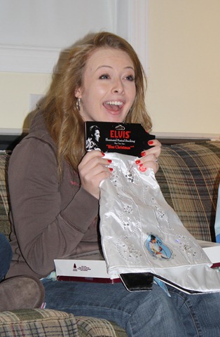 [December 2010 218[1].jpg]