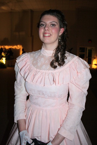 [March Historical Ball 2011 118-1[1].jpg]