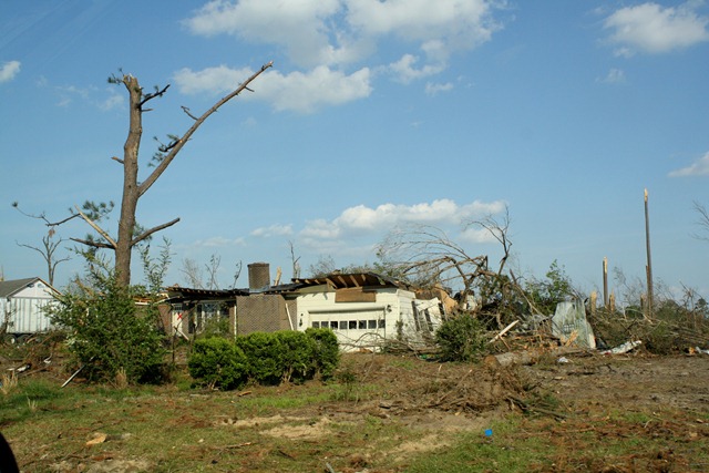 [TornadoApril201105211.jpg]