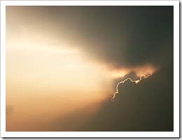 evening_sun_cloud