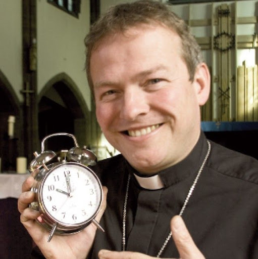 Even the Vicar knows it's TEN O'CLOCK!