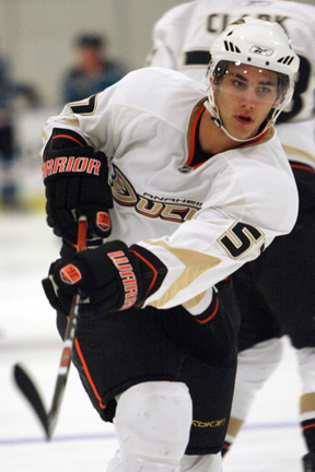 http://lh4.ggpht.com/_4o6frZEnR-s/TNWcm81DjRI/AAAAAAAABjQ/nVLKF3hZnTA/Nic_Deschamps.jpg