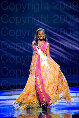 gana1 Miss Universo 2009: Inspirações para vestidos de madrinha e noiva