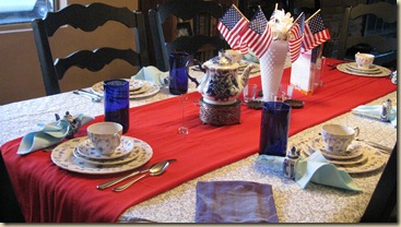 Tablescape Thursday 1 4th of July 009